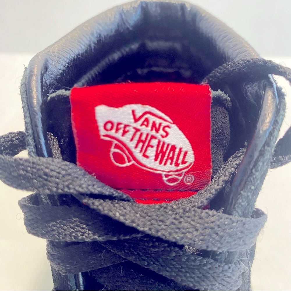 Vans Black SK8-Hi Sneakers Classic Style - Picture 6 of 7